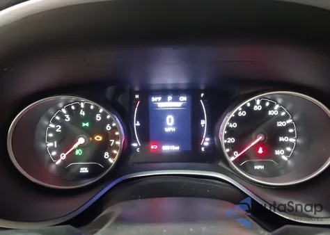 2019 Jeep Compass Altitude 4X4 z USA, uszkodzony, nr VIN 3C4NJDBB6KT768564